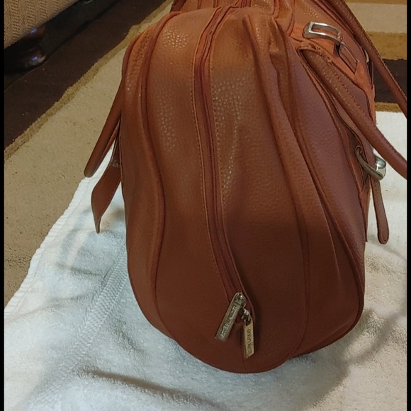 Bag - Picture 3 of 3